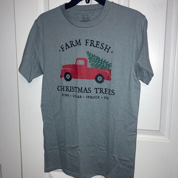 Target Other - NWOT Unisex Small Christmas Farm Fresh Trees Christmas Tree shirt Red truck